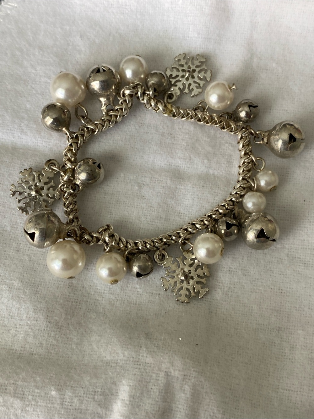 Pearl and Silver Snowflake Charm Bracelet - White and Silver